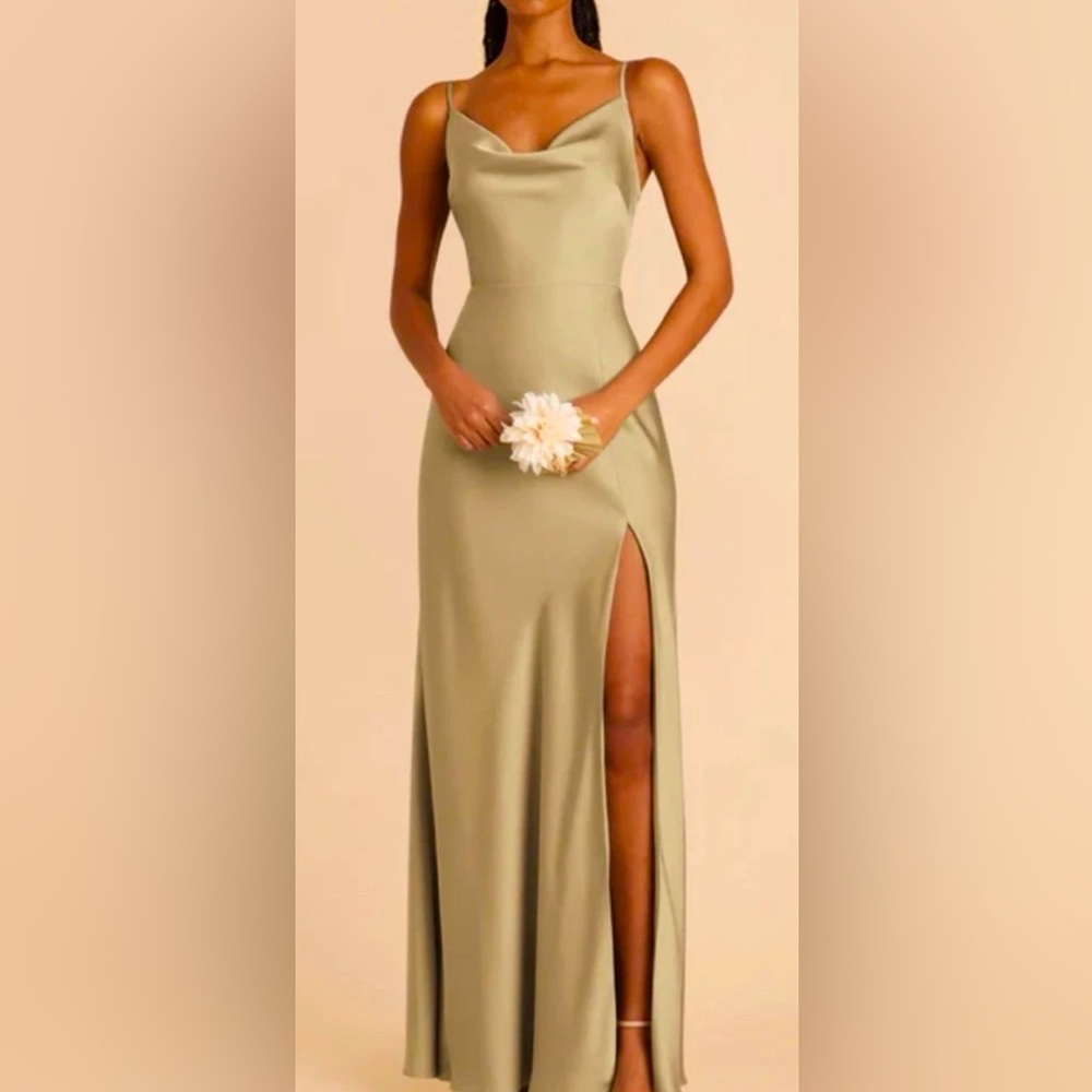 BRAND NEW (w/out tag) Birdy Grey Metalic Maxi Full Length Gown Size S Sleeveless - Picture 1 of 3